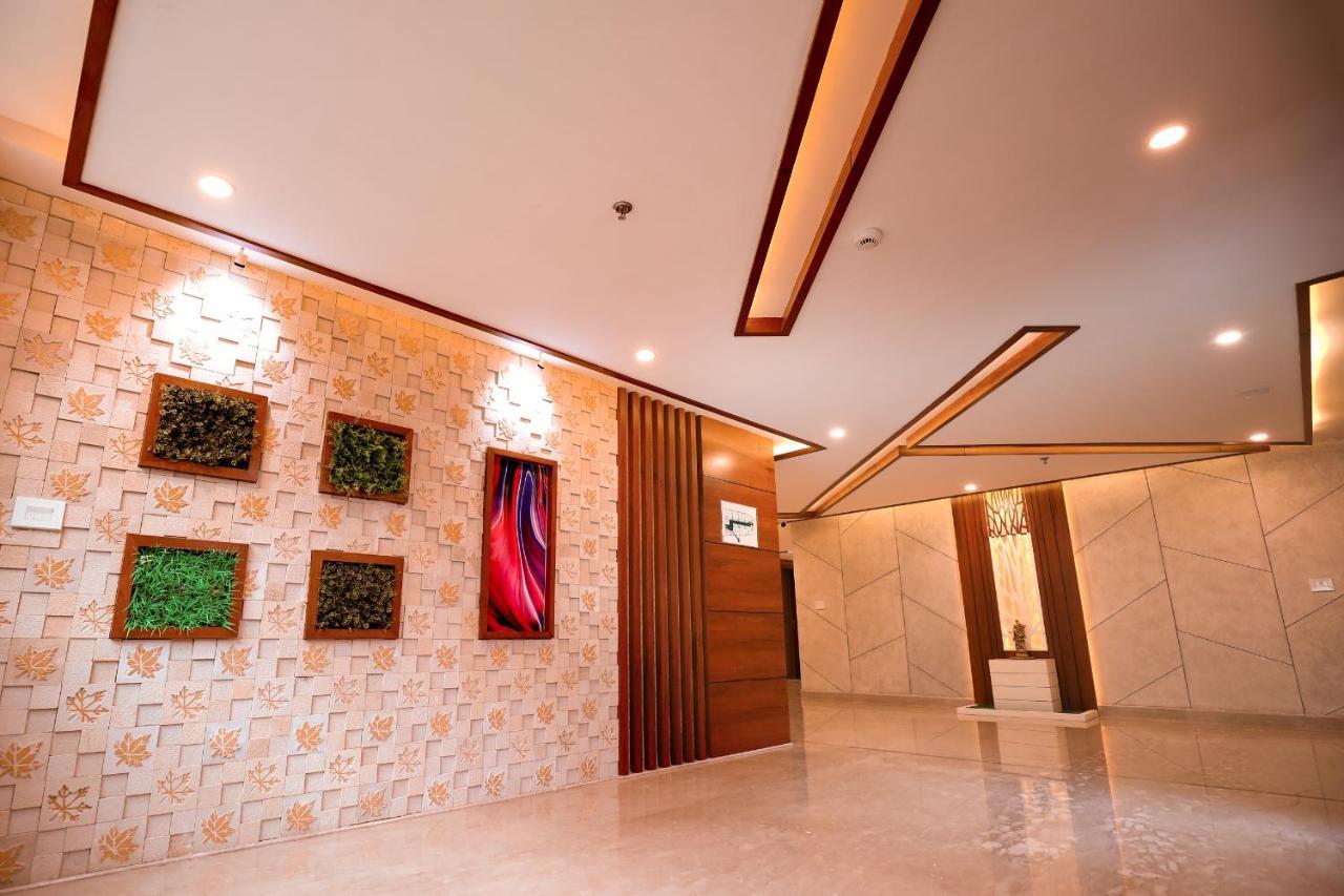 Krishnavalsam Regency Hotel Guruvāyūr Екстериор снимка