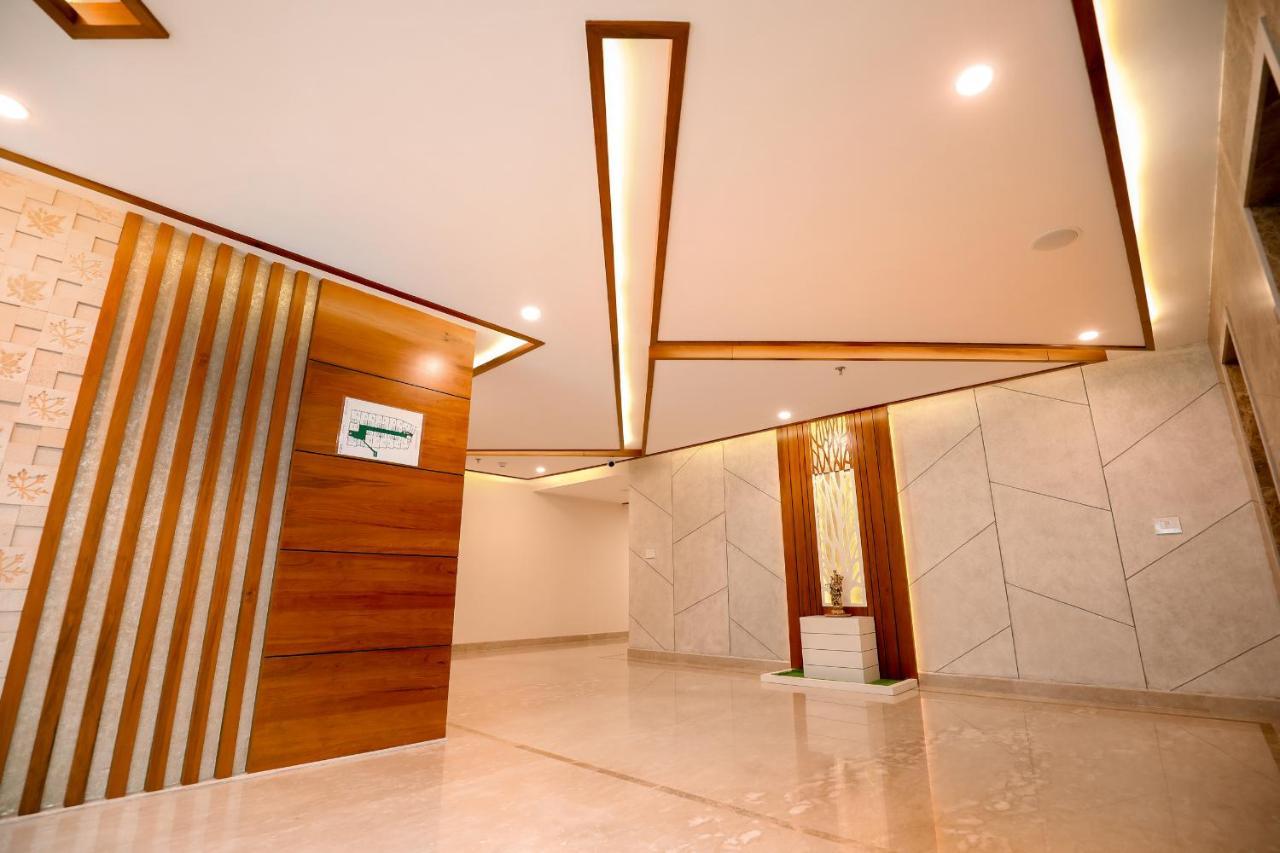 Krishnavalsam Regency Hotel Guruvāyūr Екстериор снимка