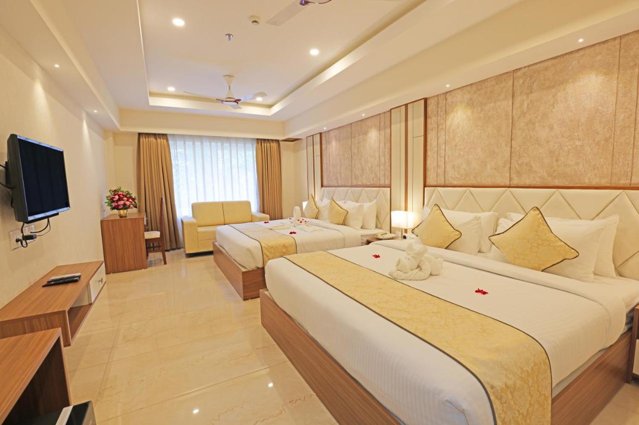 Krishnavalsam Regency Hotel Guruvāyūr Екстериор снимка
